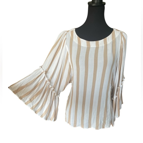 Maurices Khaki Stripe Flutter Sleeve Top, Size XS, 100% Rayon, Girl's Night Out - Picture 2 of 8